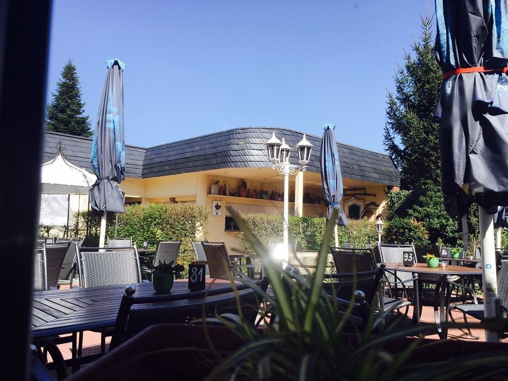 Hotel-Restaurant Zur Krone Loehnberg Exterior photo